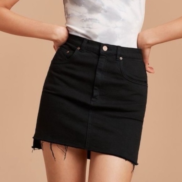 Wilfred Dresses & Skirts - Aritzia Wilfred Free Tanit Denim Skirt